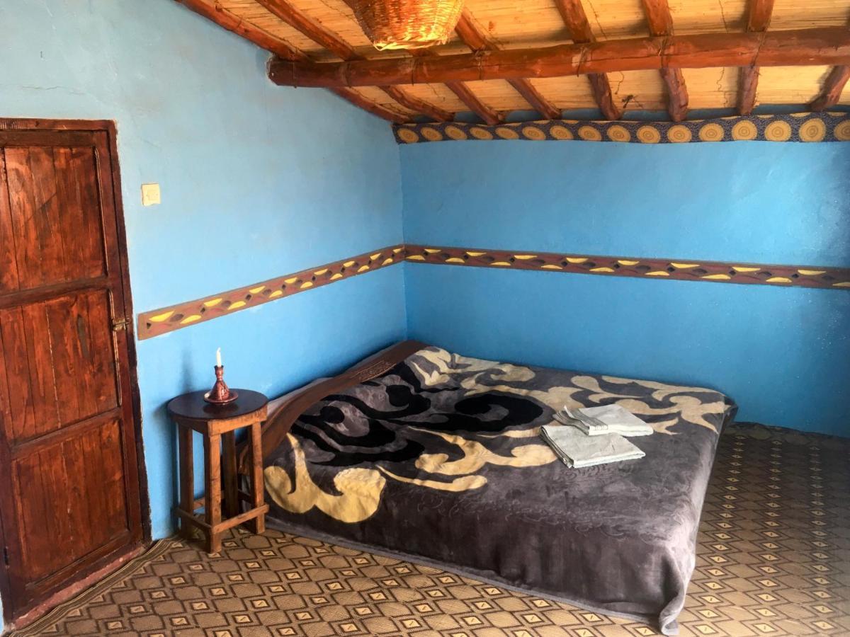 Desert Tours & Camp Chraika M'Hamid Exterior foto