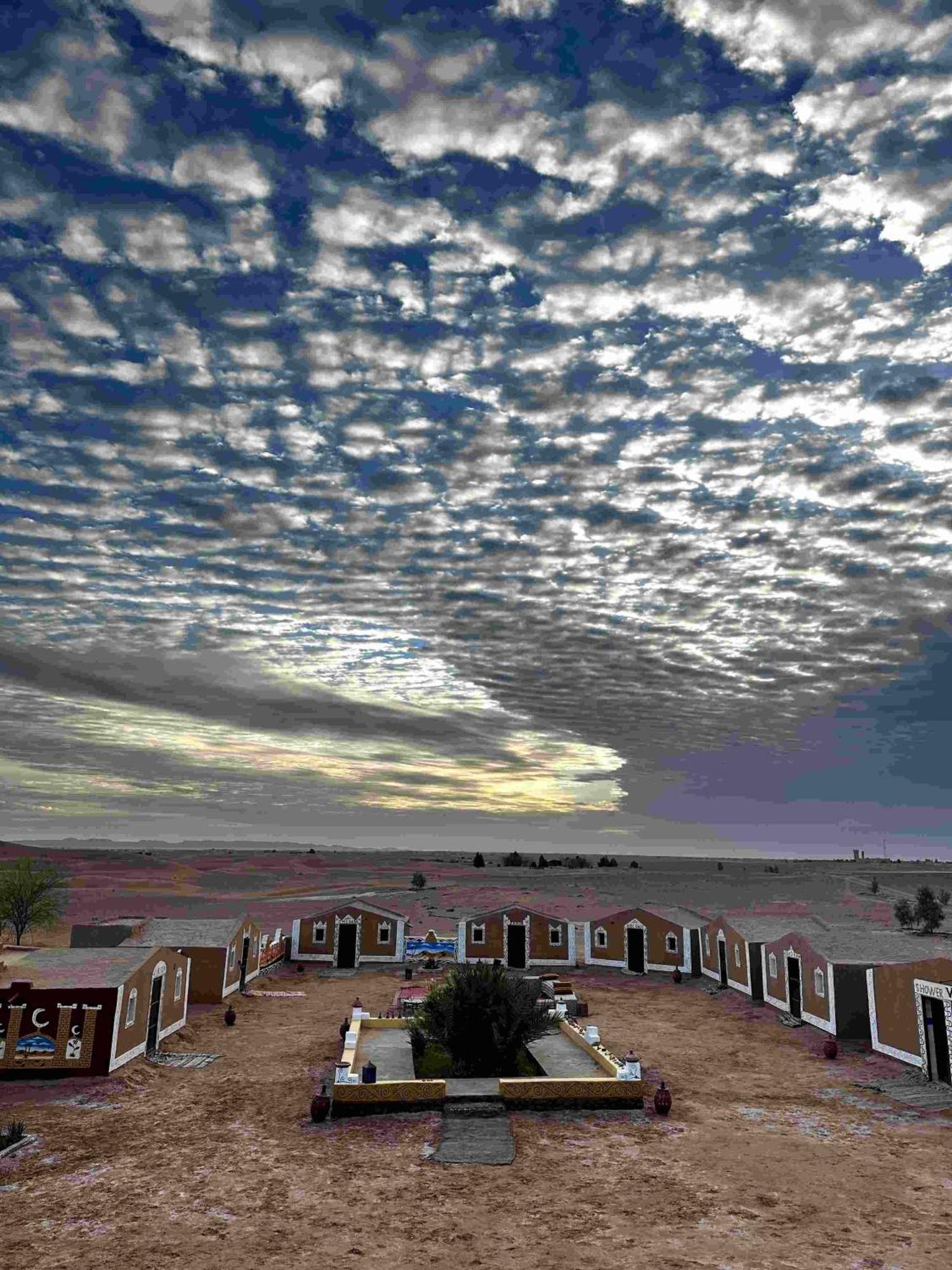 Desert Tours & Camp Chraika M'Hamid Exterior foto