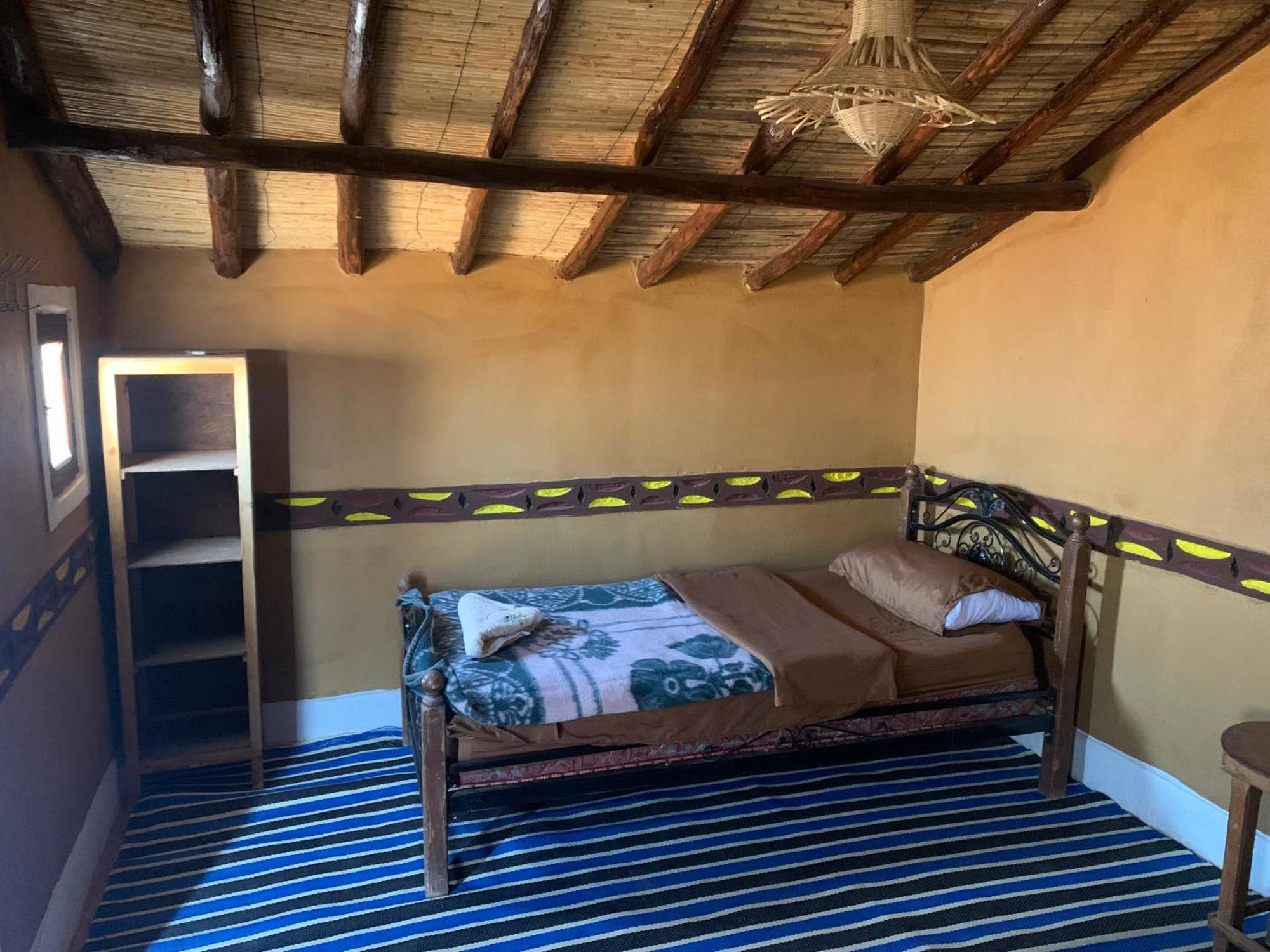 Desert Tours & Camp Chraika M'Hamid Exterior foto