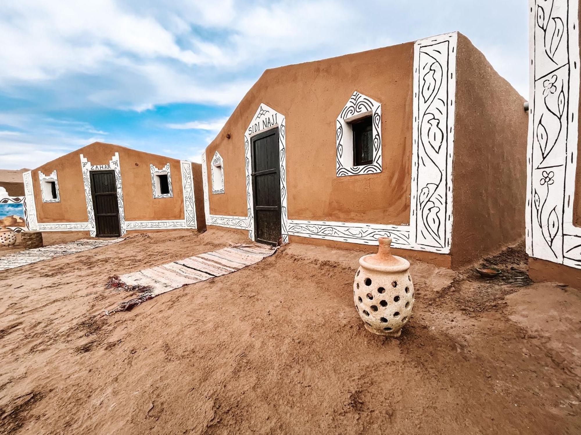 Desert Tours & Camp Chraika M'Hamid Exterior foto